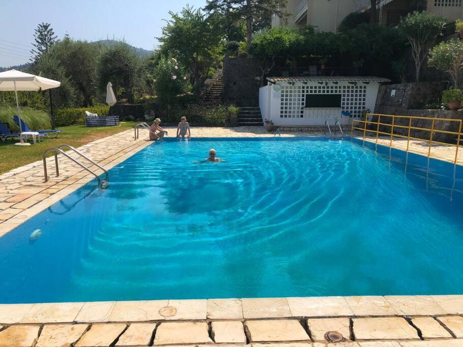 Sea View Apartment With Swimning Pool Mesongí Extérieur photo