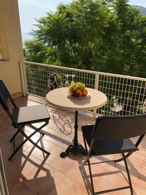 Sea View Apartment With Swimning Pool Mesongí Extérieur photo
